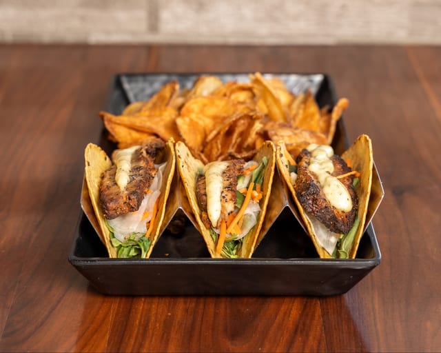 BANH MI TACOS.