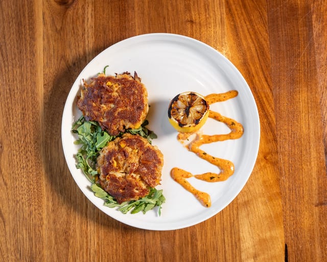 Maryland Style Crab Cakes (GF).