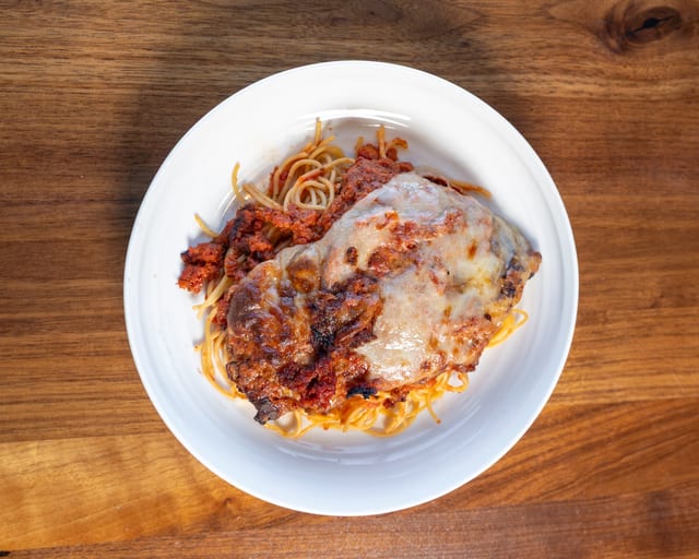 CHICKEN PARMESAN (GM).